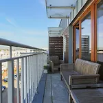 - Platan Apartment *