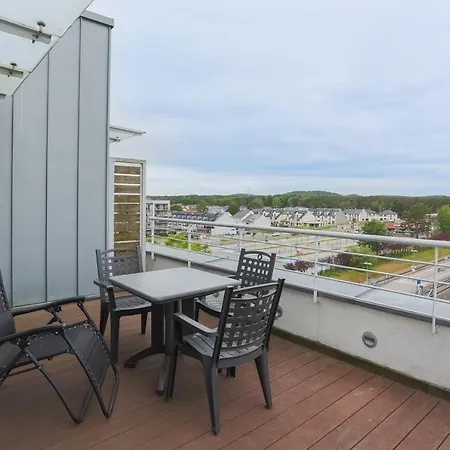 アパート - Platan