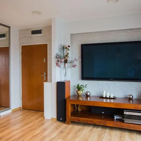 - Platan Apartmán Svinoústí